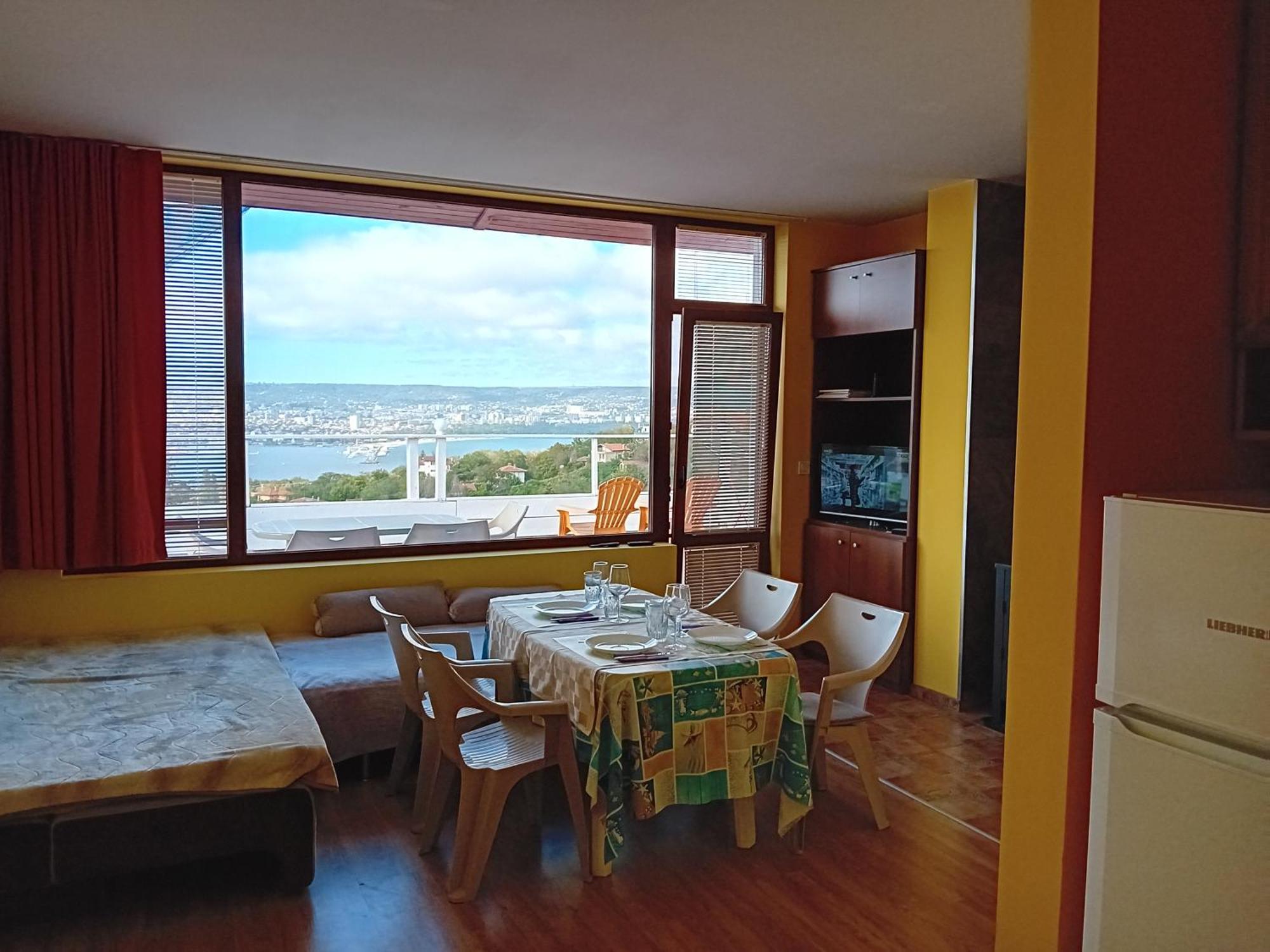 Apartament Zaliva Varna Exterior foto
